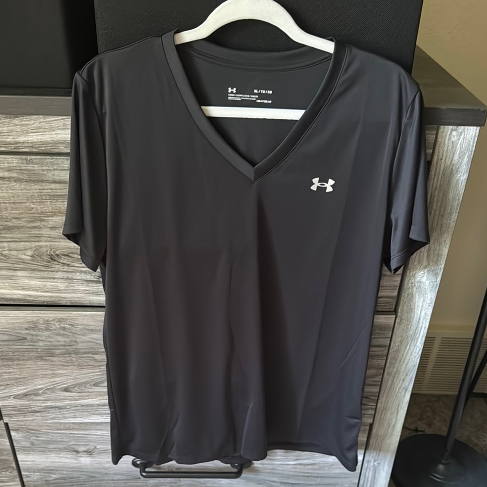 Under Armour Black Short Sleeve Performance Tee